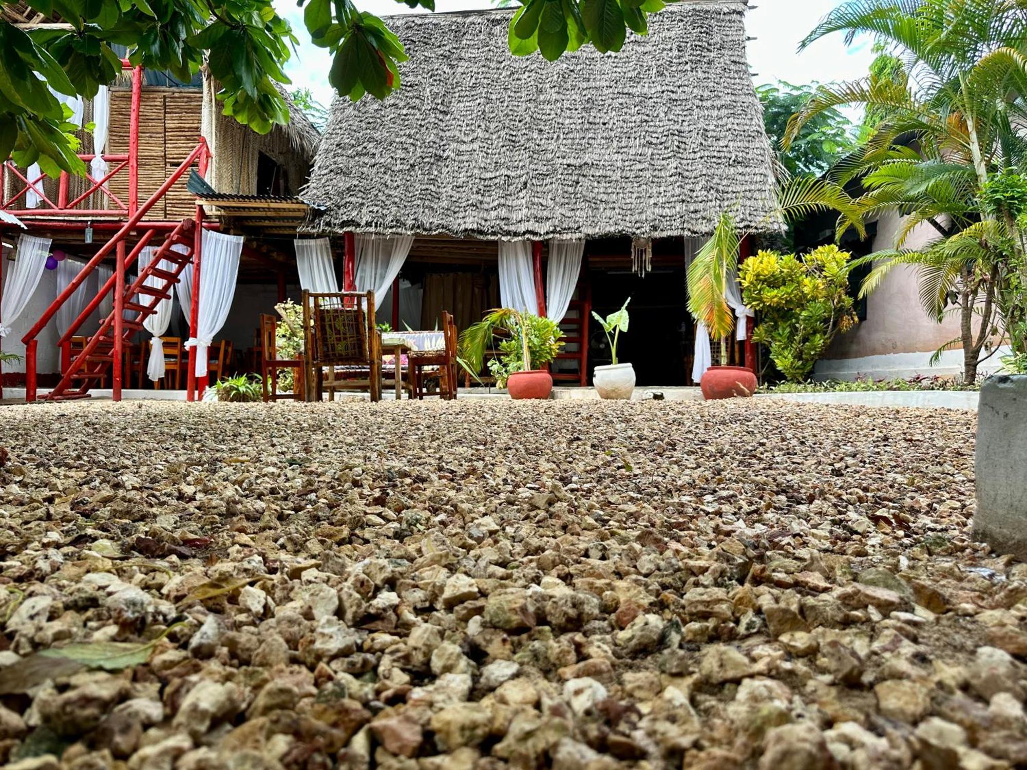 Pole Pole House Hotel Nungwi Bagian luar foto